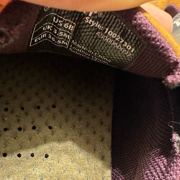 New Ariat Hillsdale Leather Slip-On Sneaker 6B - Picture 11 of 12